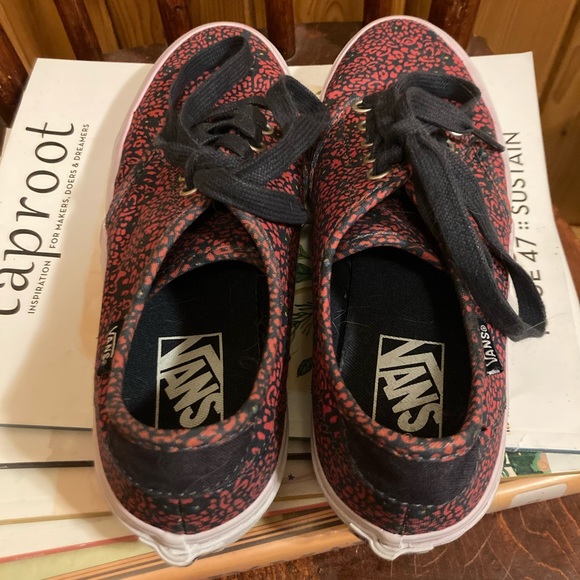VANS blue and red floral, size 7 - Picture 3 of 5